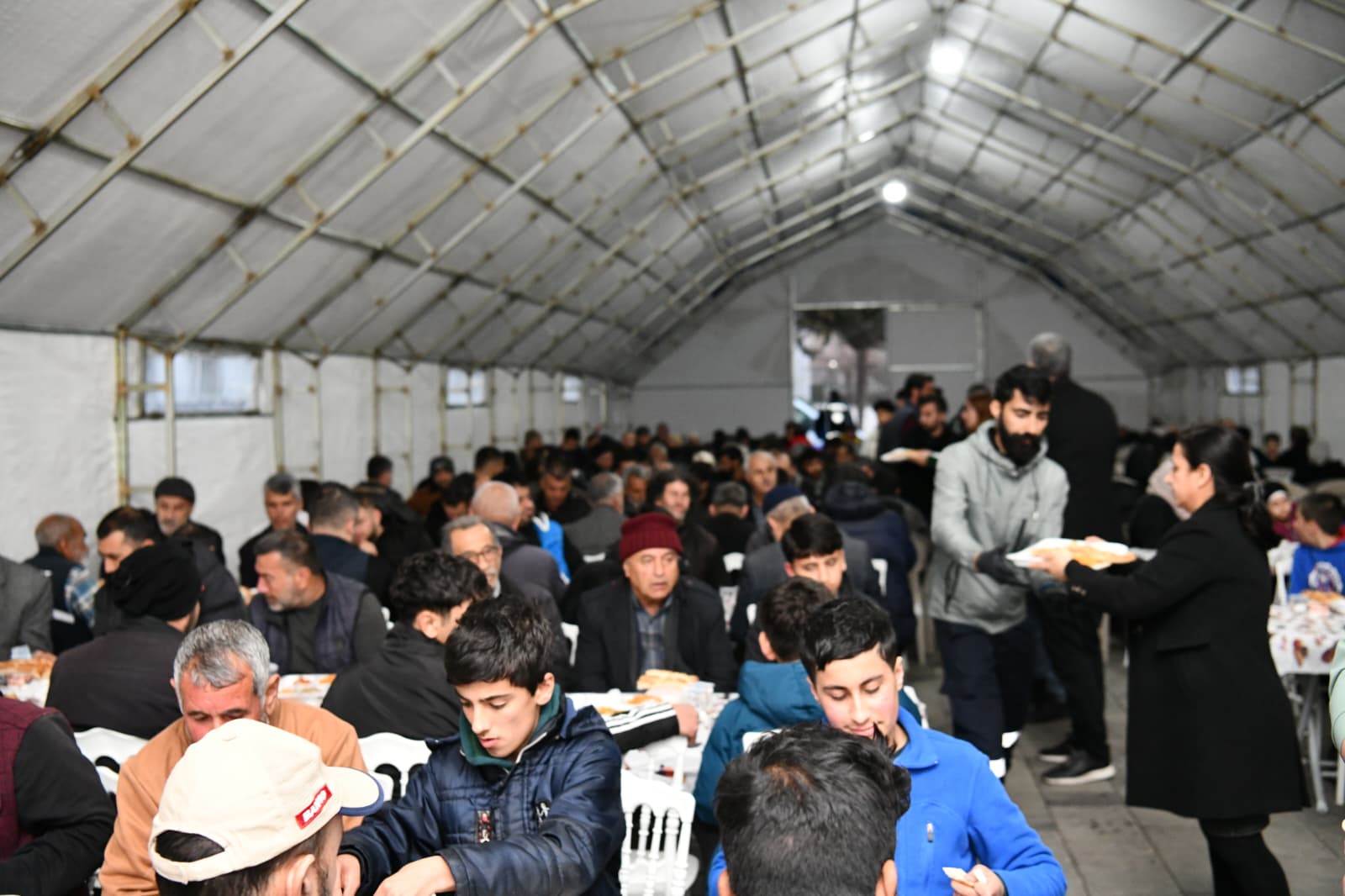 2d9898ce-68d7-453b-952c-2814044e5798