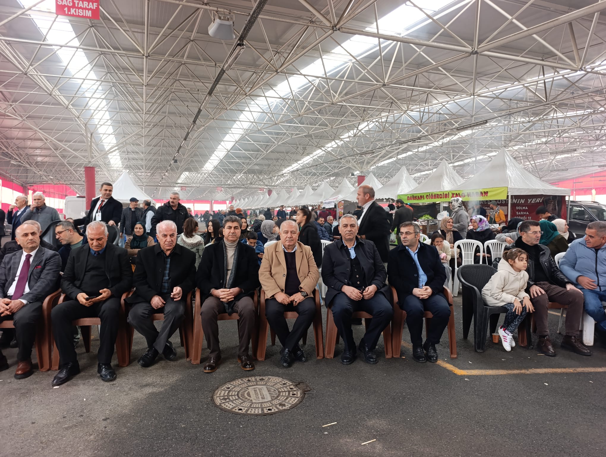 4cee8acb-878a-4cae-b4e8-84b451277beb