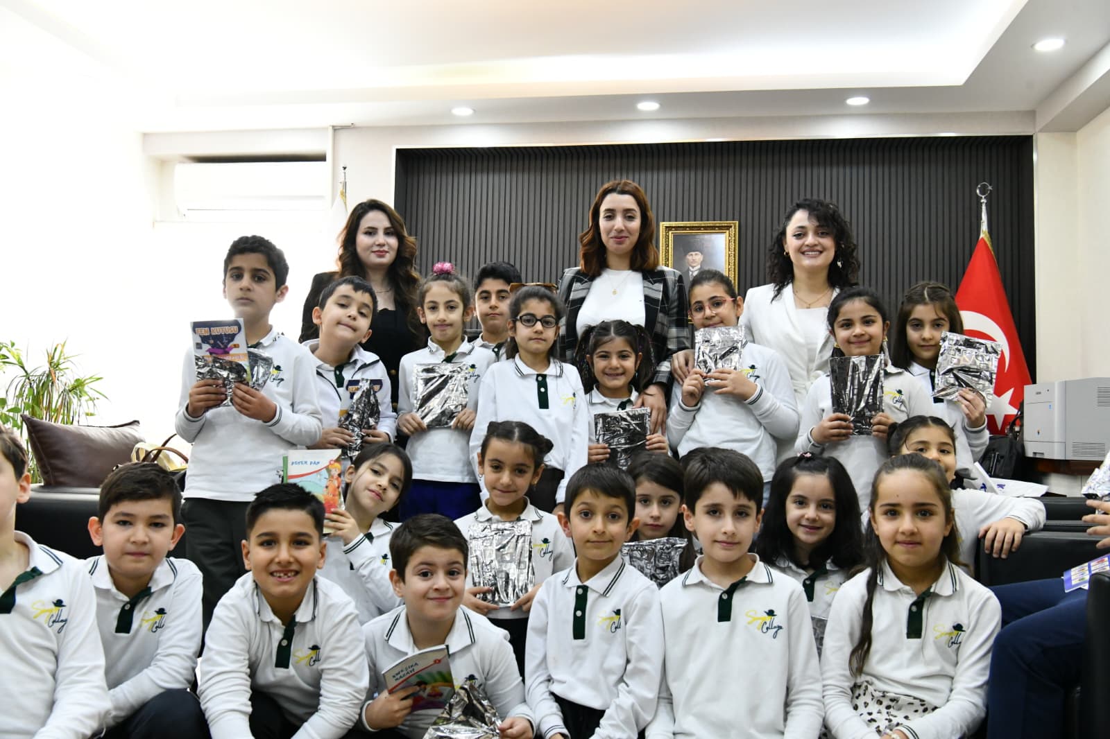 76b8698d-f4cb-47fe-83a5-772674c6c1f2