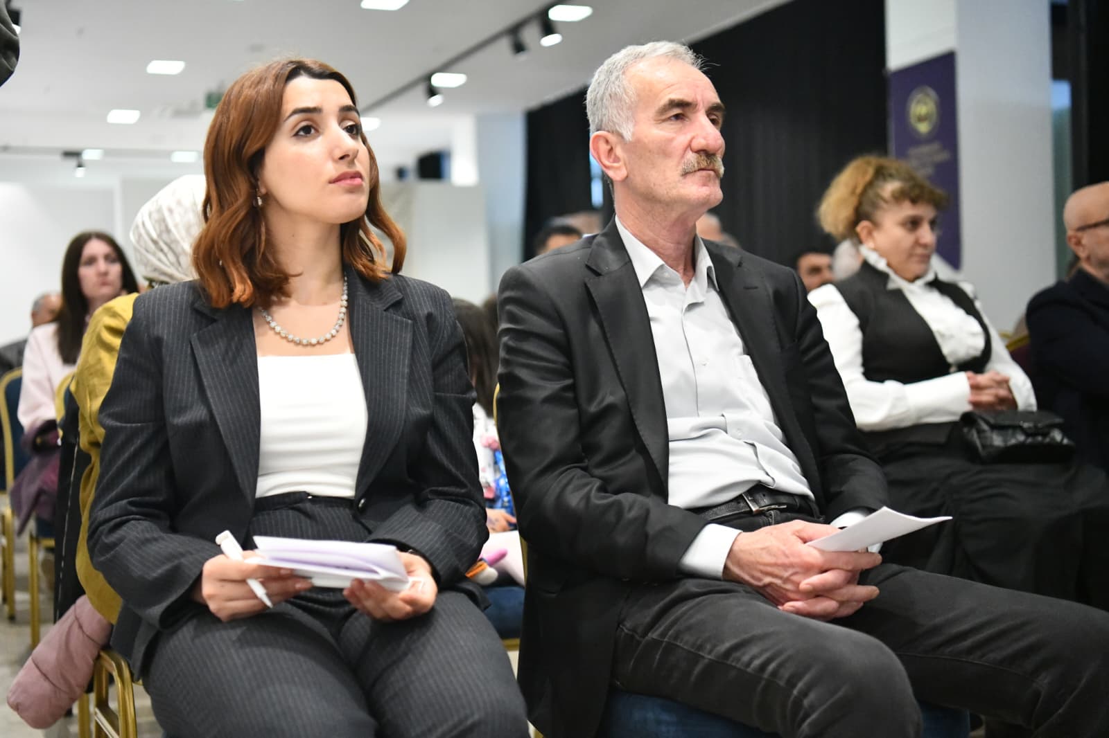 879d9df9-9555-4f1d-9b80-4fa76150c4d1